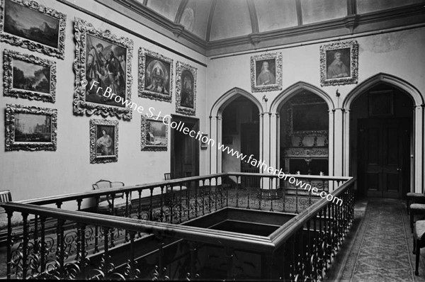 GALLERY ABOVE GREAT HALL